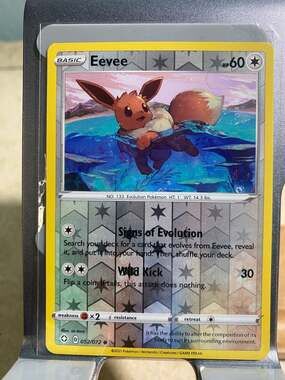 Eevee 052/072 Reverse Holo - 2021 Pokémon Sword & Shield: Shining Fates